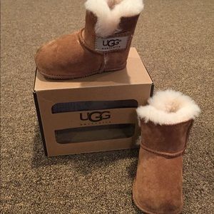 12 month ugg boots